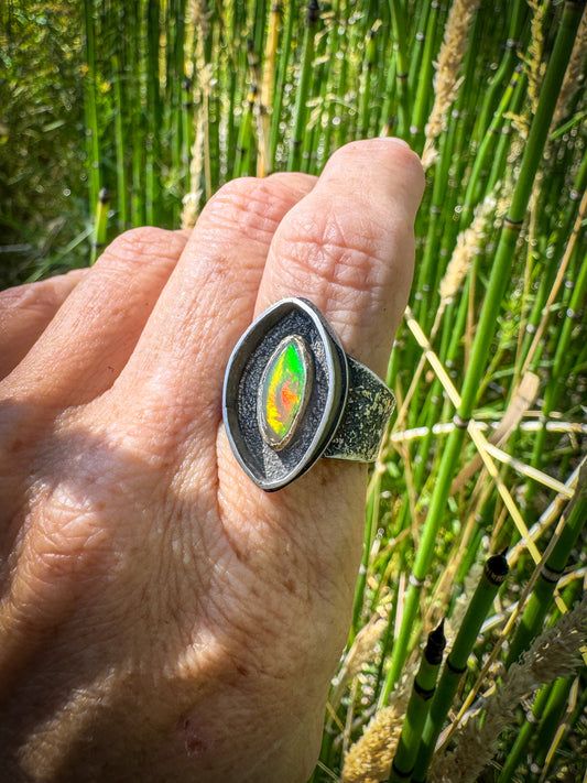 Opal shadowbox ring