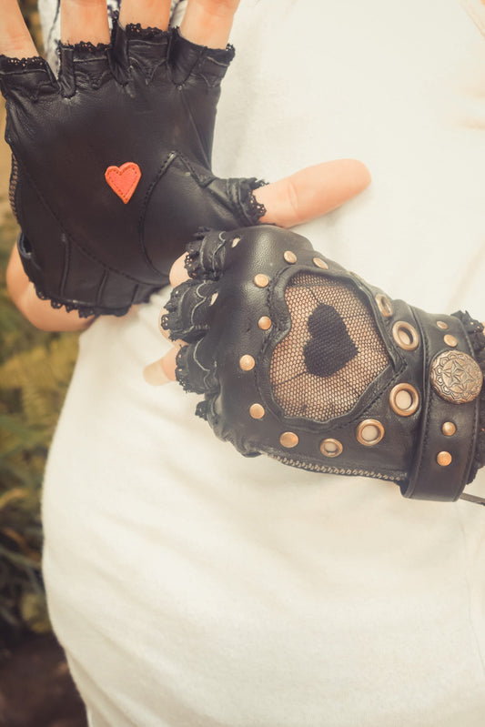 Heart On ladies gloves - anahata designs